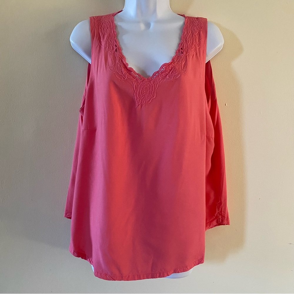 Bali Emerald Sleeveless Women's Peach Pink or Coral Blouse Size 1X Rayon Vintage